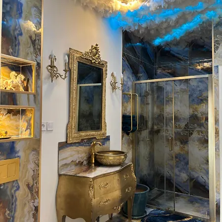 Aphrodite Hammam ,balneo ,nimes Centre Διαμέρισμα *